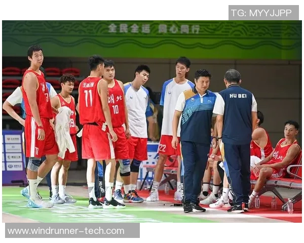 上海篮球队反击战术解析与深度剖析如何提升球队整体表现 上海篮球队反击战术解析与深度剖析如何提升球队整体表现