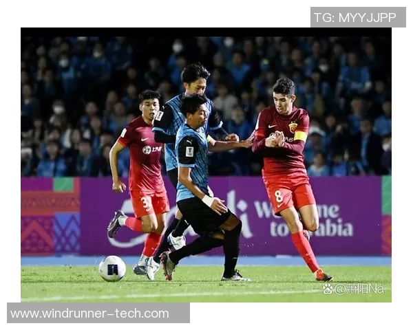 巴拉圭国民与瓜兰尼的激烈对决展现足球魅力与激情的较量 巴拉圭国民与瓜兰尼的激烈对决展现足球魅力与激情的较量