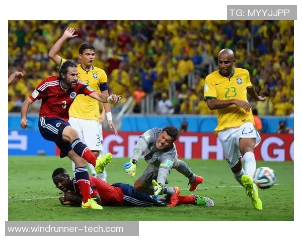 巴西与德国对决中麦孔假摔引发争议球迷热议比赛公正性