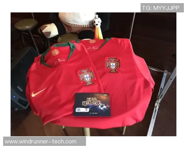 光州与城南足球比赛激战正酣球迷热情高涨期待精彩瞬间