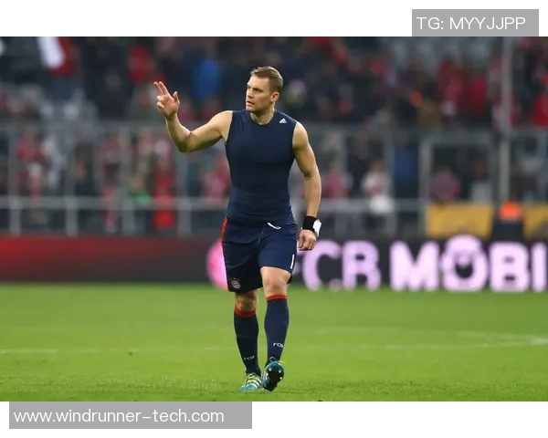 诺伊尔重伤缺席赛季拜仁迅速求助德赫亚紧急救援