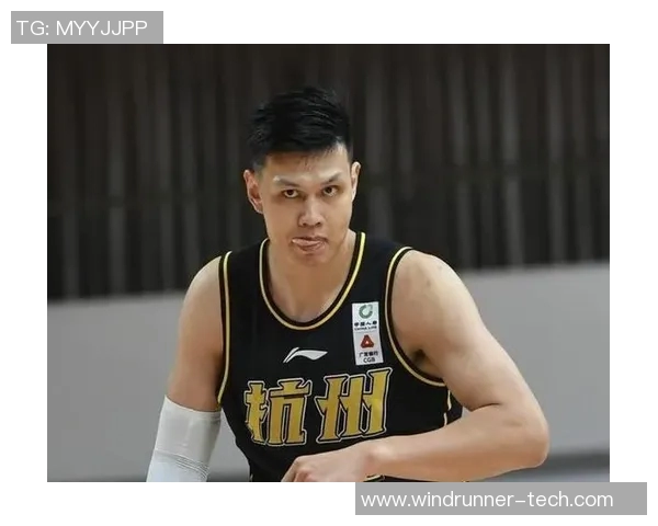 许钟豪的成长之路：从青涩少年到职场精英的奋斗故事