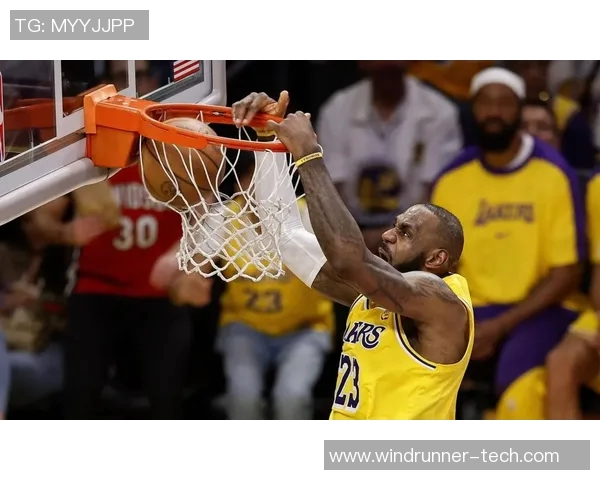 今日湖人对阵国王精彩比赛录像回放分析与精彩瞬间集锦 今日湖人对阵国王精彩比赛录像回放分析与精彩瞬间集锦