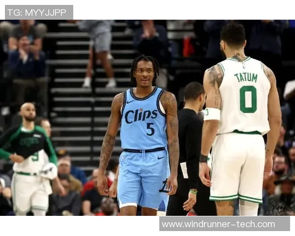 凯尔特人对决洛杉矶快船精彩赛事回顾与分析 凯尔特人对决洛杉矶快船精彩赛事回顾与分析